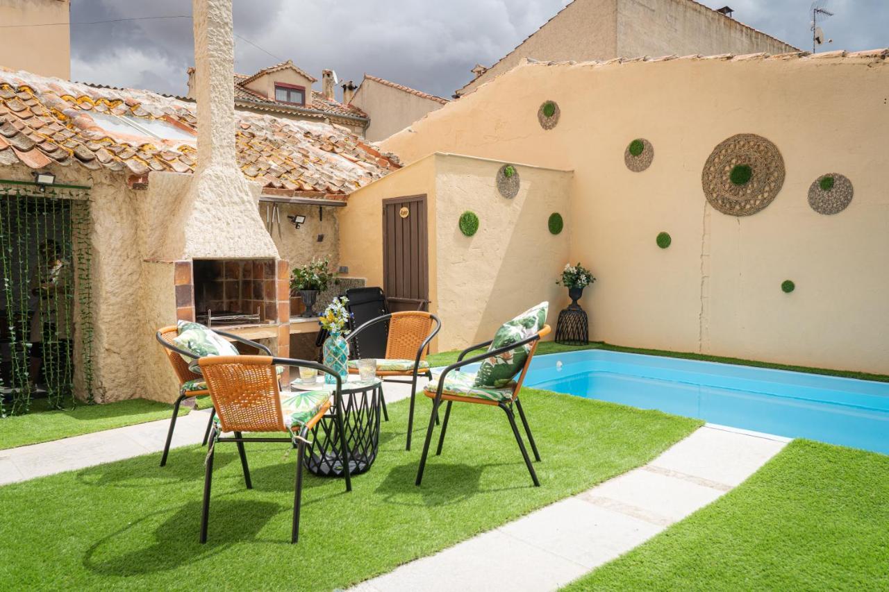 El Pajar De Trescasas Villa Sonsoto Exterior photo